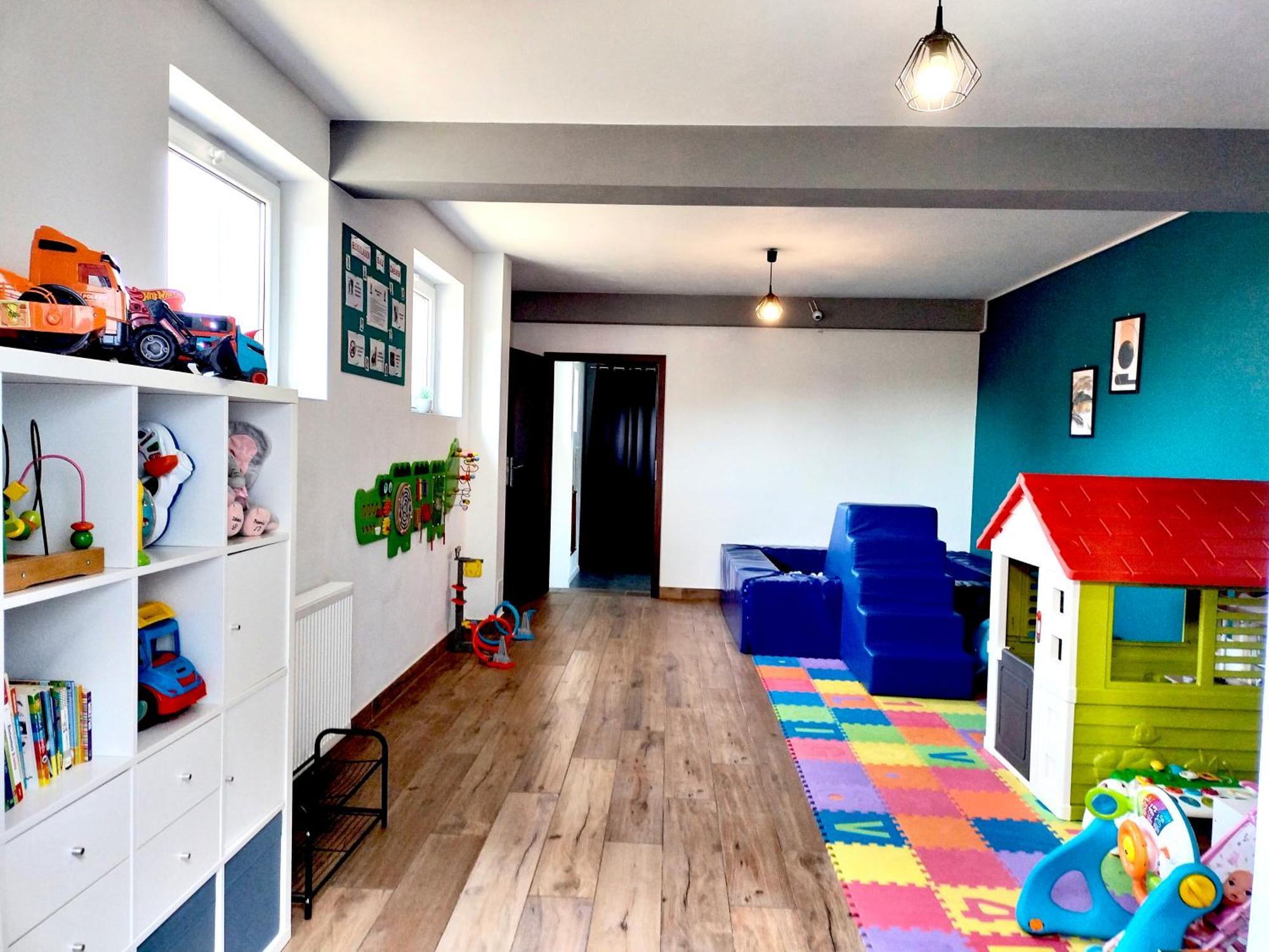 Agroturystyka Jodlowa - Rodzinne Apartamenty W Centrum Gor Swietokrzyskich - Sala Zabaw, Zwierzeta, Bilard Krajno-Zagorze Extérieur photo