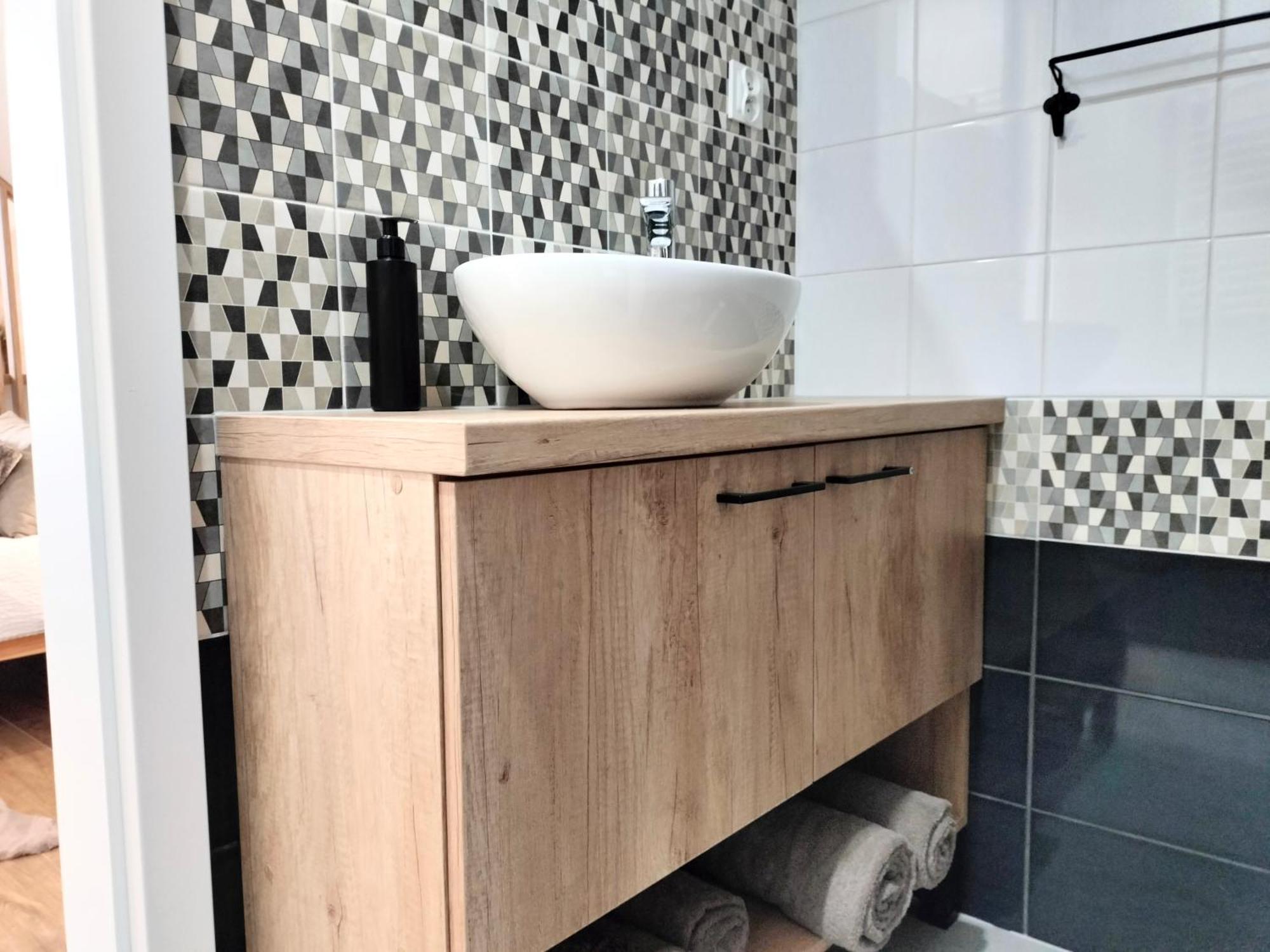 Agroturystyka Jodlowa - Rodzinne Apartamenty W Centrum Gor Swietokrzyskich - Sala Zabaw, Zwierzeta, Bilard Krajno-Zagorze Extérieur photo